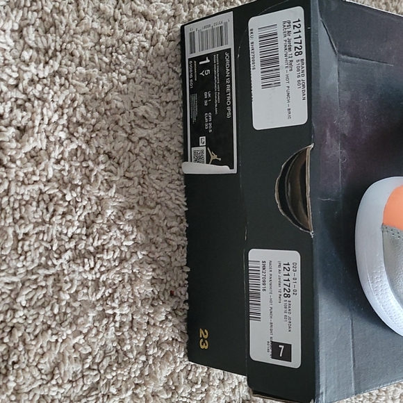 Jordan 12 Retro unisex sneakers Preschool sz q 1.5 - Picture 5 of 5